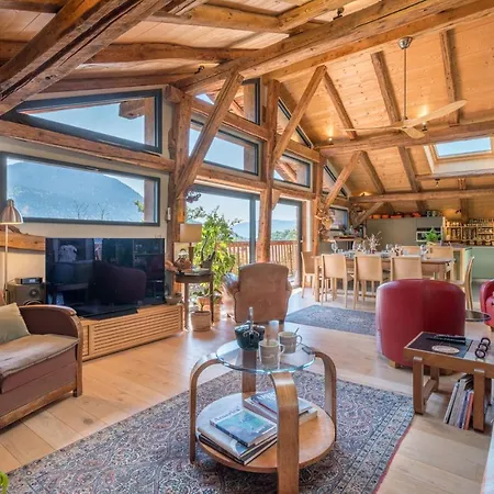 Alpstuga Le Mont Farm *