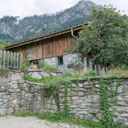 Le Mont Farm