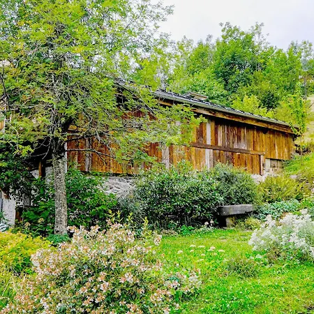 Le Mont Farm * Servoz
