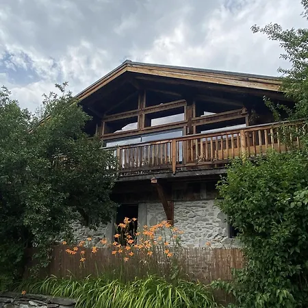Le Mont Farm Alpstuga